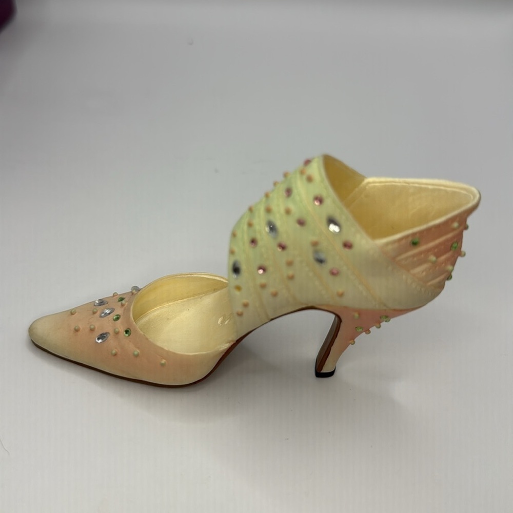 Just the Right Shoe by Raine Originals “Spring Raine” Item 25073 Circa 1999 - Picture 3 of 12